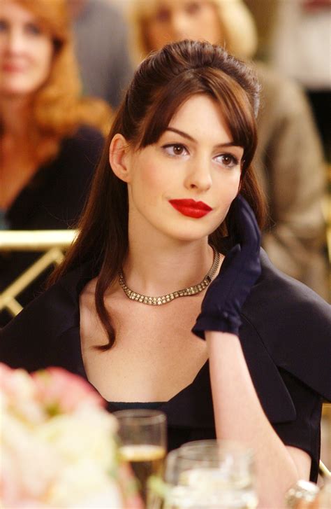 anne hathaway the devil wears prada